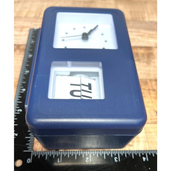 Retro Blue Flip Clock & Calendar Desk Accessory Made In China - Picture 7 of 7
